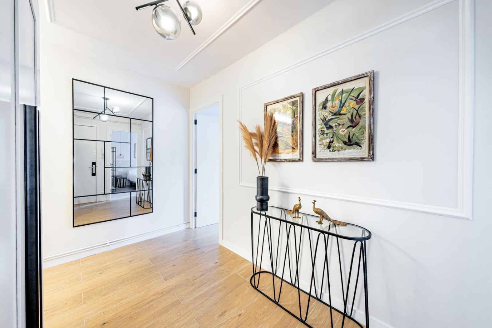 Apartment Bebarceloner Eixample - 4 Bedrooms Barcelona